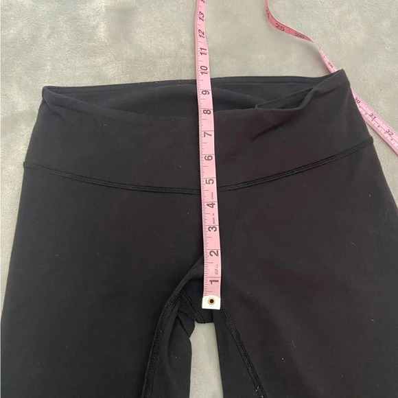 Lululemon wunder under crop solid black 21350 - Picture 5 of 9